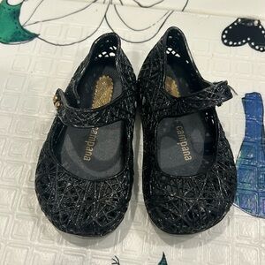 Mini Melissa Campana size 4